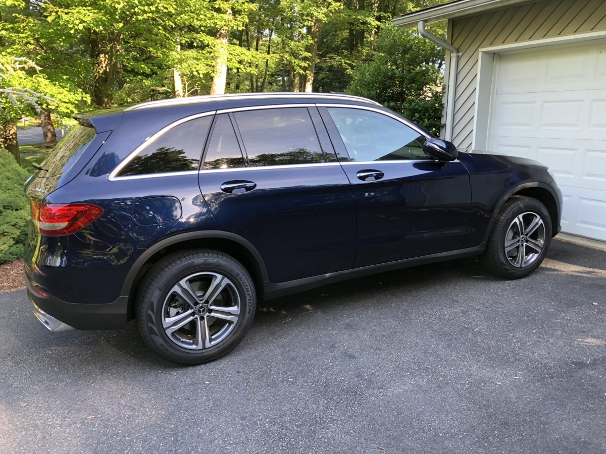 Side view of a blue GLC 300